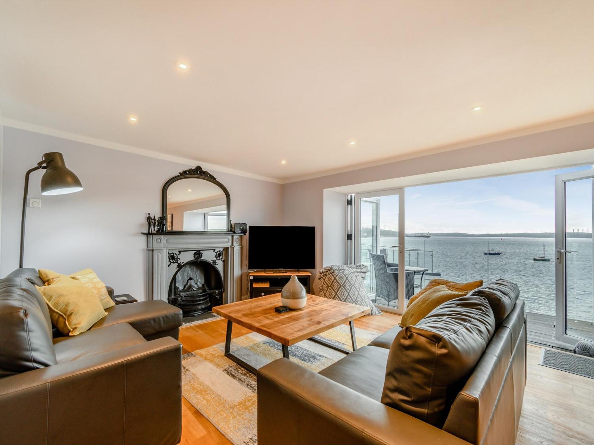 Villa Point House Milford Haven Esterno foto